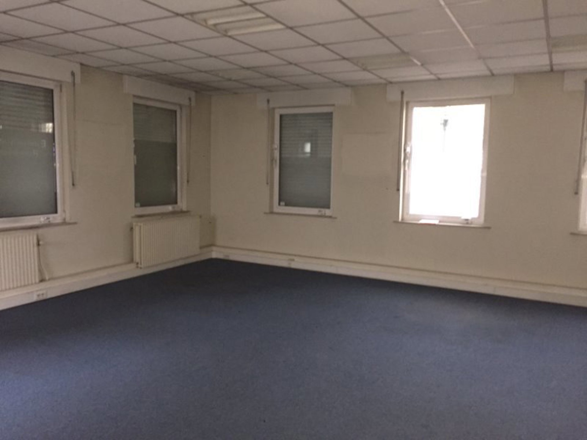 Commercial à louer à Bruxelles - photo 5