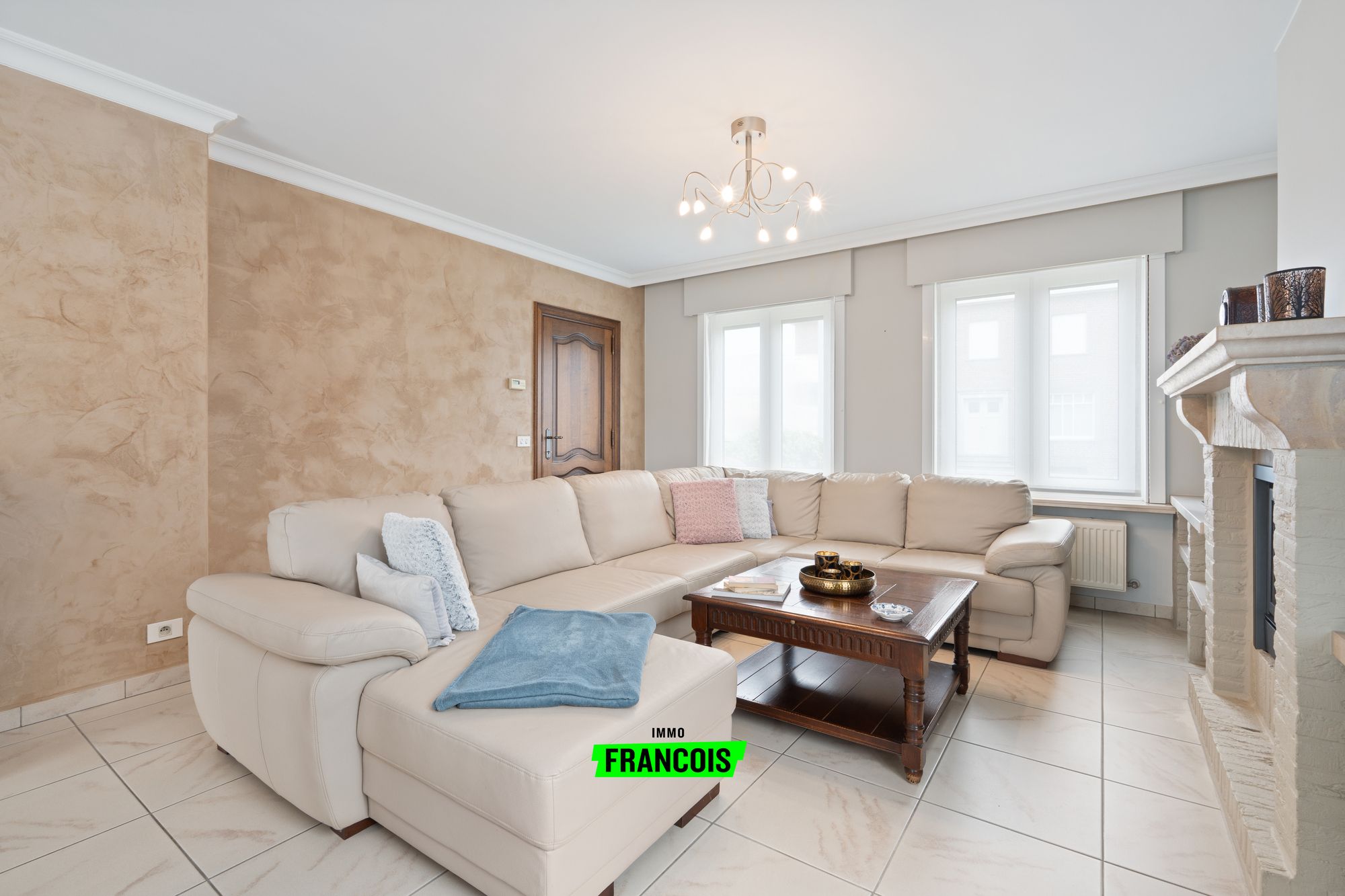 Ruime vrijstaande woning met 5 slaapkamer op 902 m² te Ardooie - foto 4