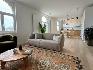 We Invest - Informatie & bezichtigingen: +32 2 315 51 72Perfect voor een INVESTERING - GEDEELD WONEN! Gebouw zonder lift, dus GEEN...