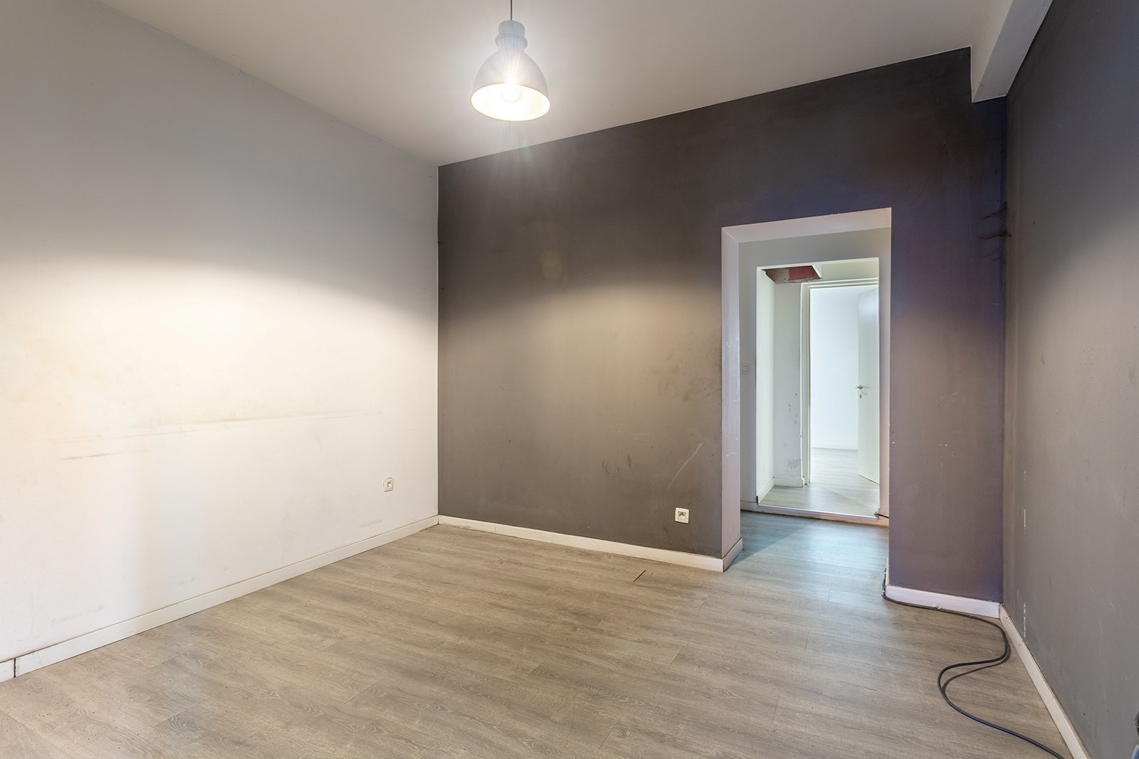 Winkelpand (ingericht als appartement) op strategische locatie - foto 5