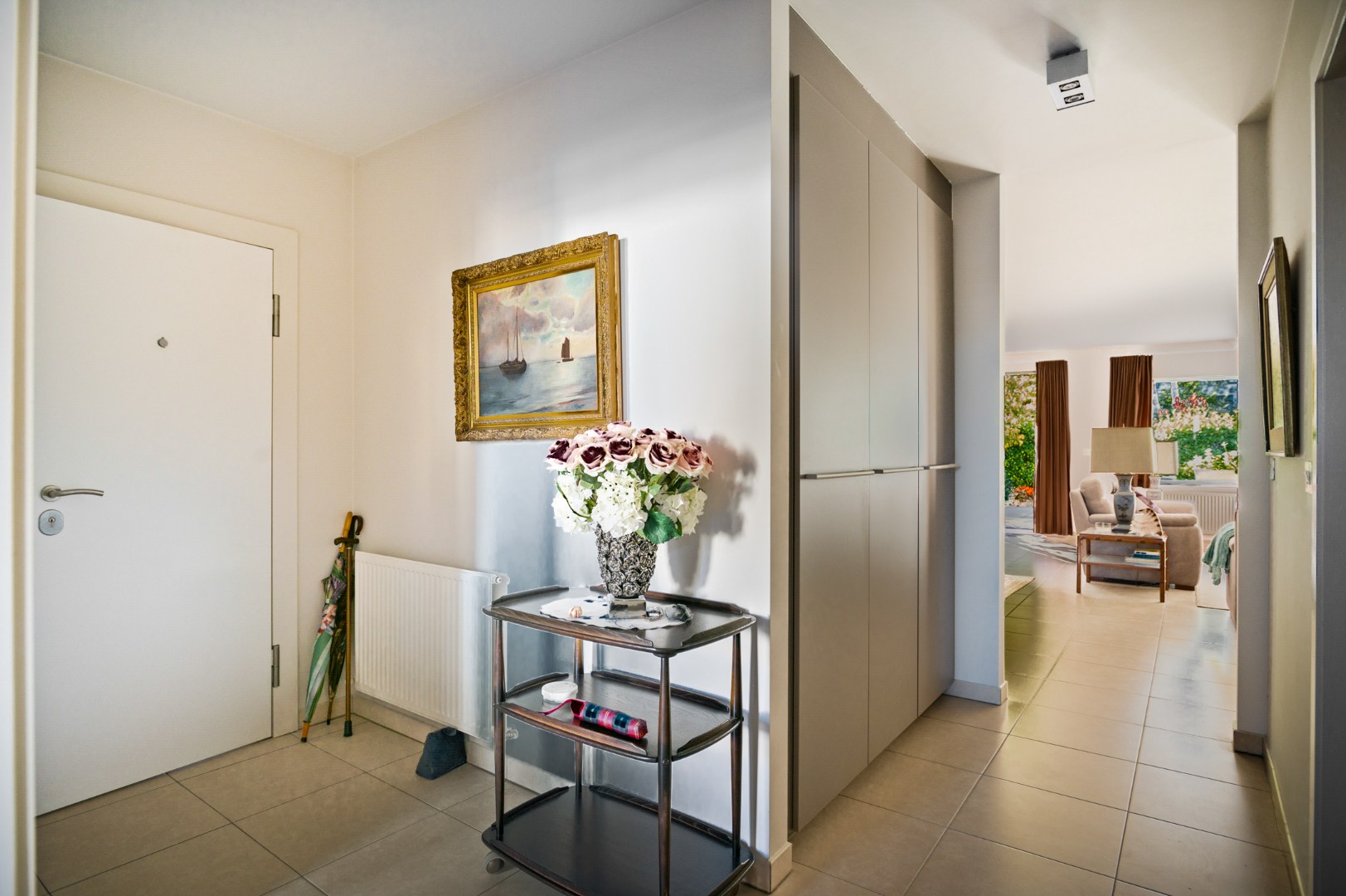 Ruim en comfortabel wonen met zuidtuin nabij het centrum van Schoten! - foto 5