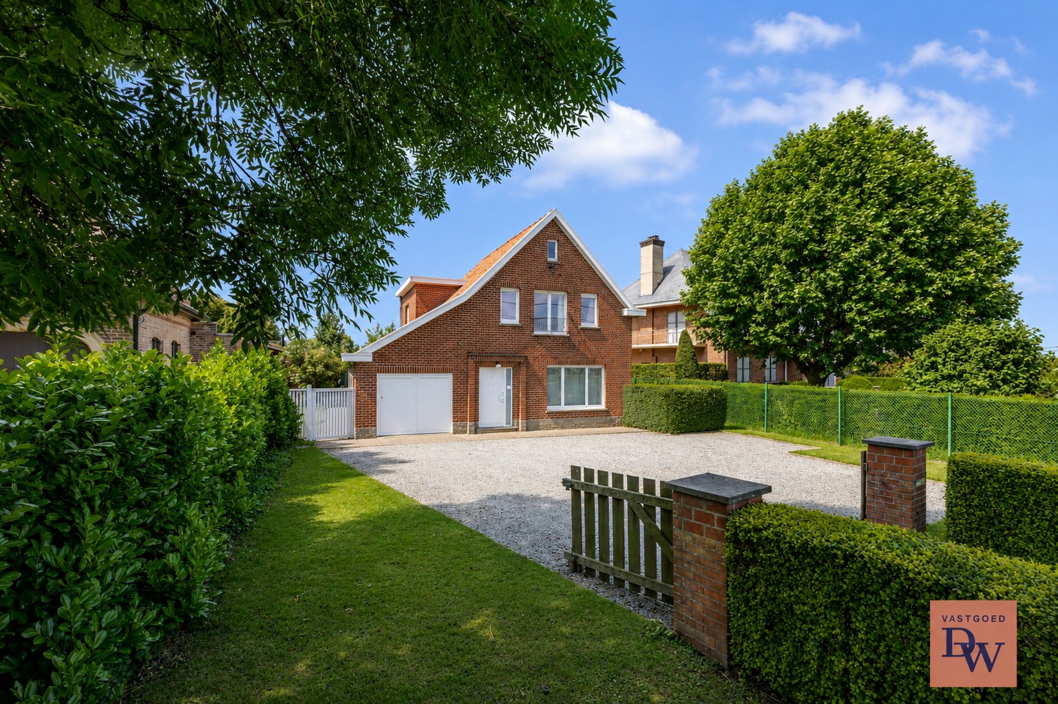 Ruime gezinswoning met 4 slaapkamers op een perceel van 619 m² in Gijzenzele (Oosterzele) - photo 1