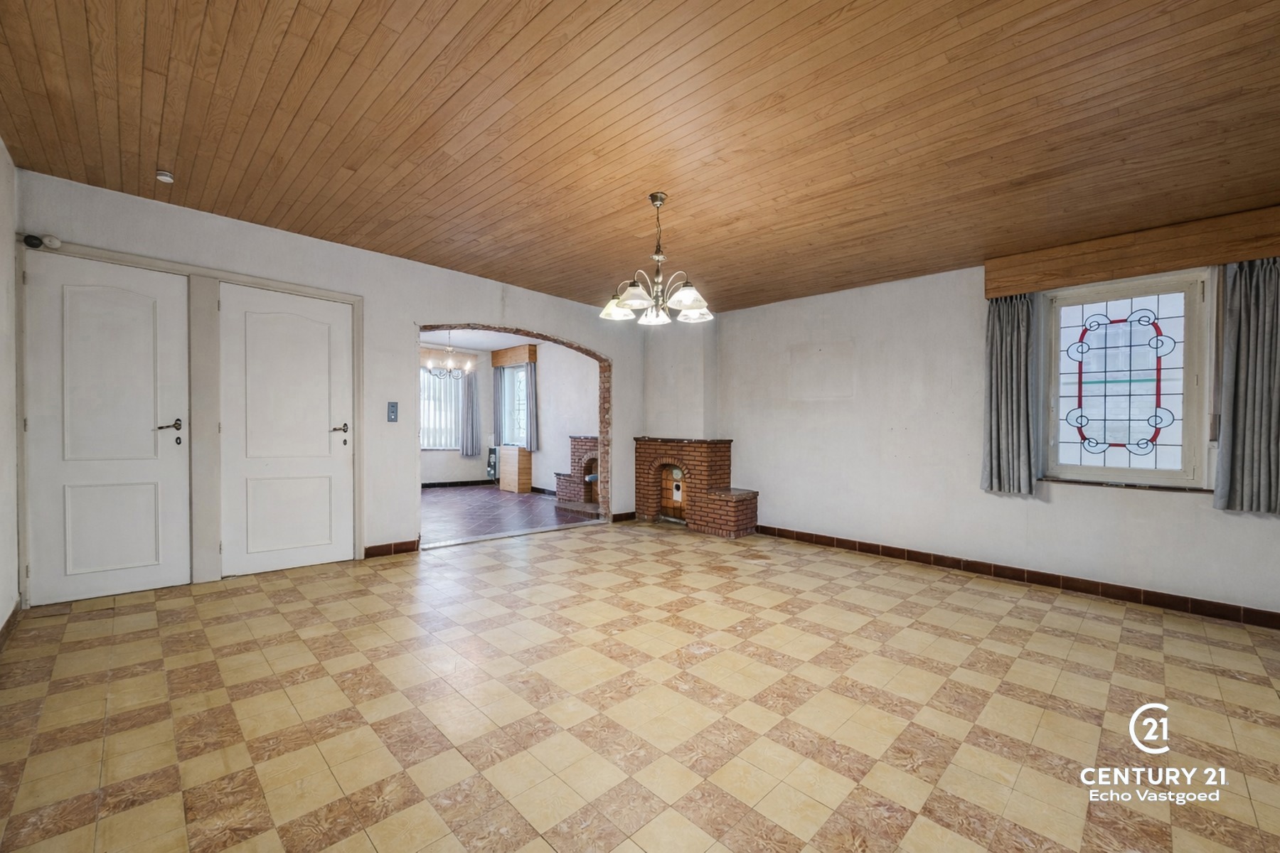 Te renoveren woning met potentieel in hartje Oud-Turnhout - foto 5