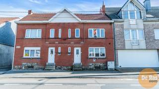 EERSTE BEZOEKDAG ZATERDAG 11/04 VAN 10u TOT 13u (Enkel op afspraak!)GALMAARDEN – Gelegen in het charmante Galmaarden bevindt zich deze...