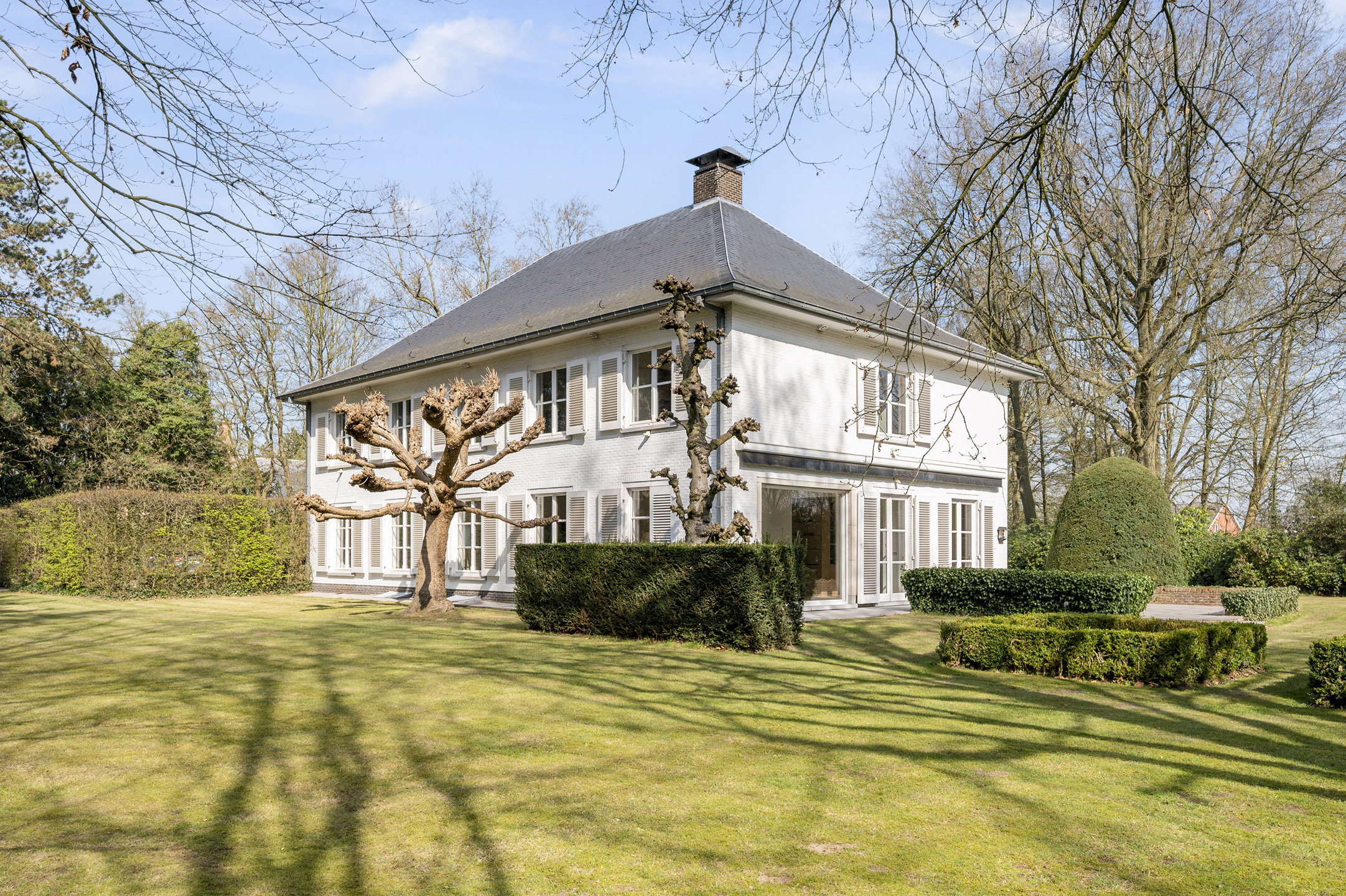 Villa met 5 slk en prachtige grond van 28.303 m² te Lier. - foto 5