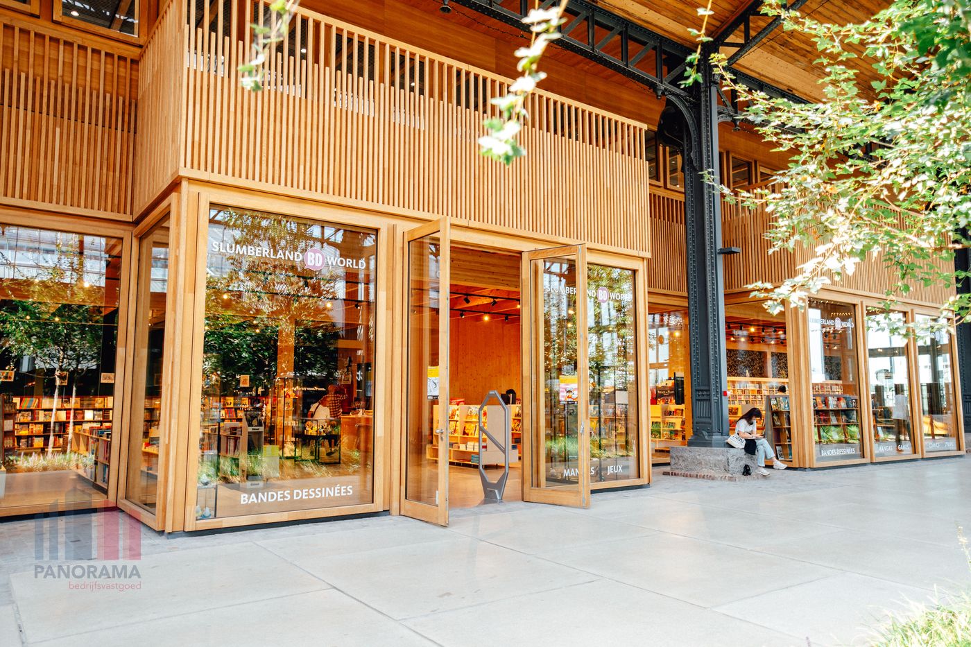 Authentic office of 1.478 m² in central Brussels - photo 5