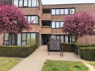 Tof 1-slaapkamer appartement op centrale ligging Gemeenschappelijke kosten inbegrepen in huurprijs - Huurwaarborg: 2.490,- EUR