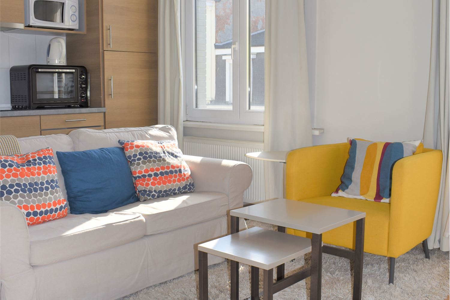 Gemeubeld 2 slaapkamer appartement - foto 2