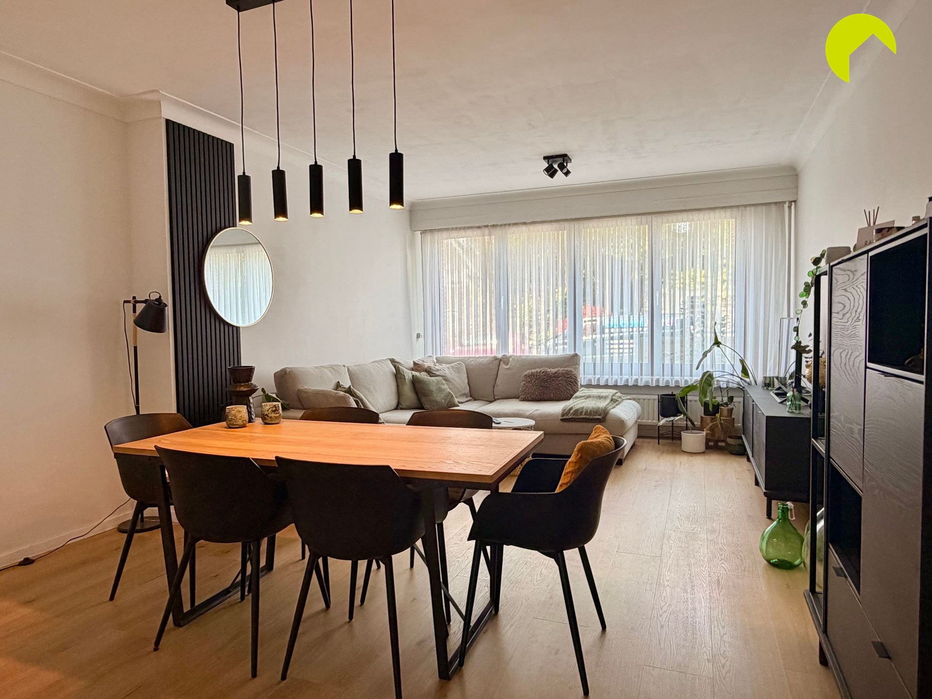 Modern gelijkvloers appartement met 2 slaapkamers en tuin! - foto 4
