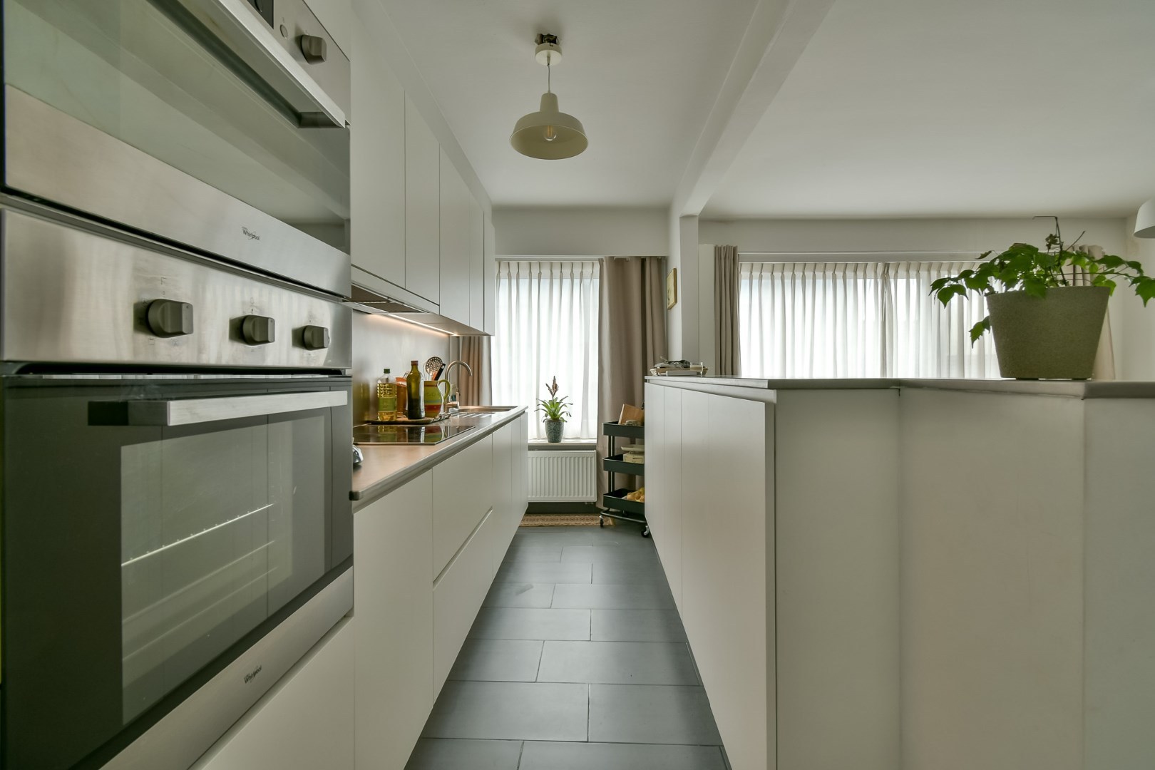 Instapklaar en lichtrijk appartement in centrum Torhout! - foto 5