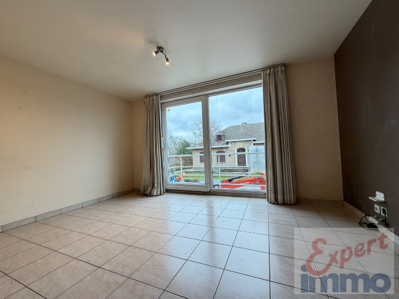 Gezellig praktisch ingedeeld 1 slpk appartement met garage TE KOOP via EXPERT IMMO - foto 5