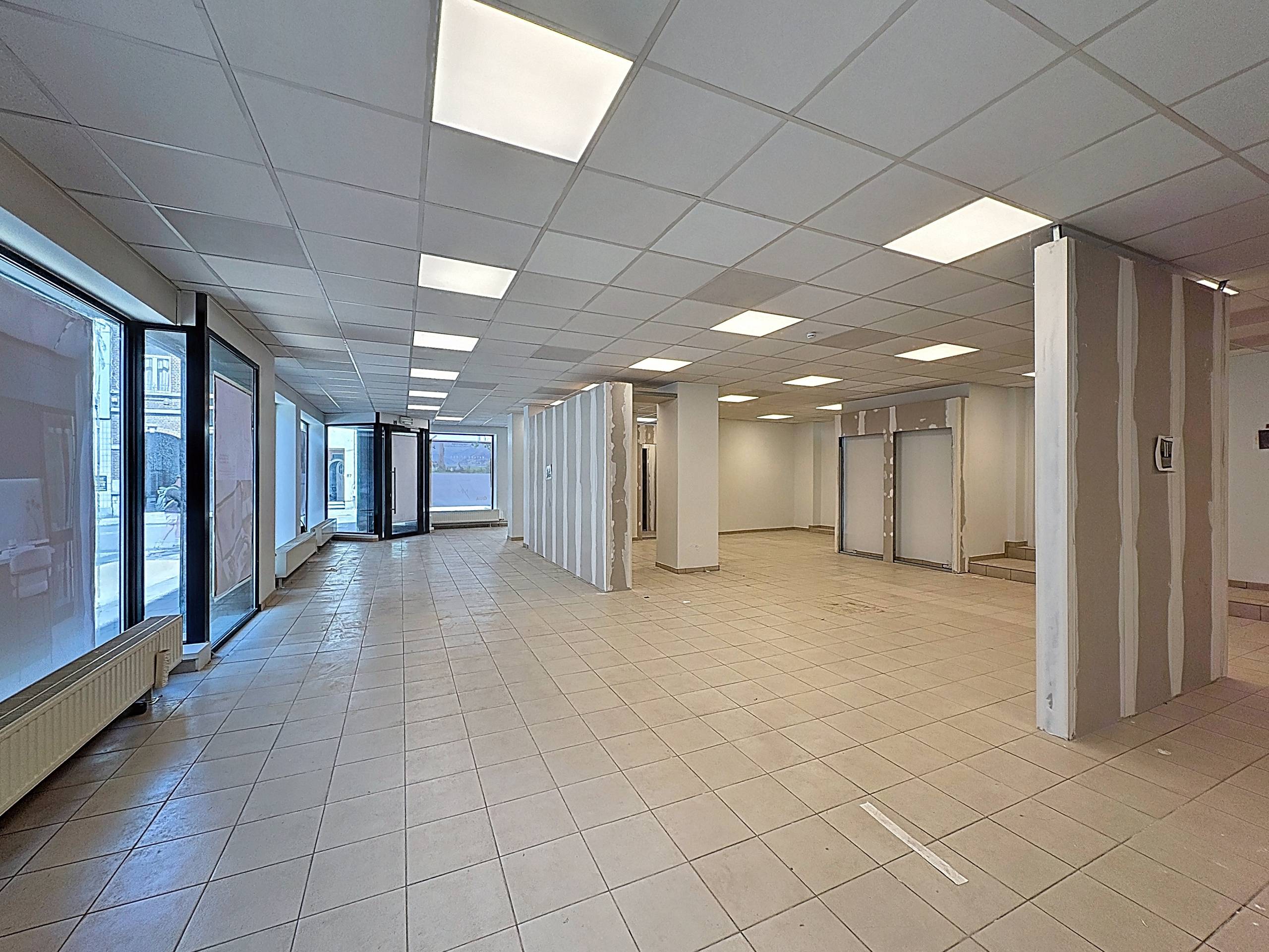 Commercial for rent in Vilvoorde - photo 4