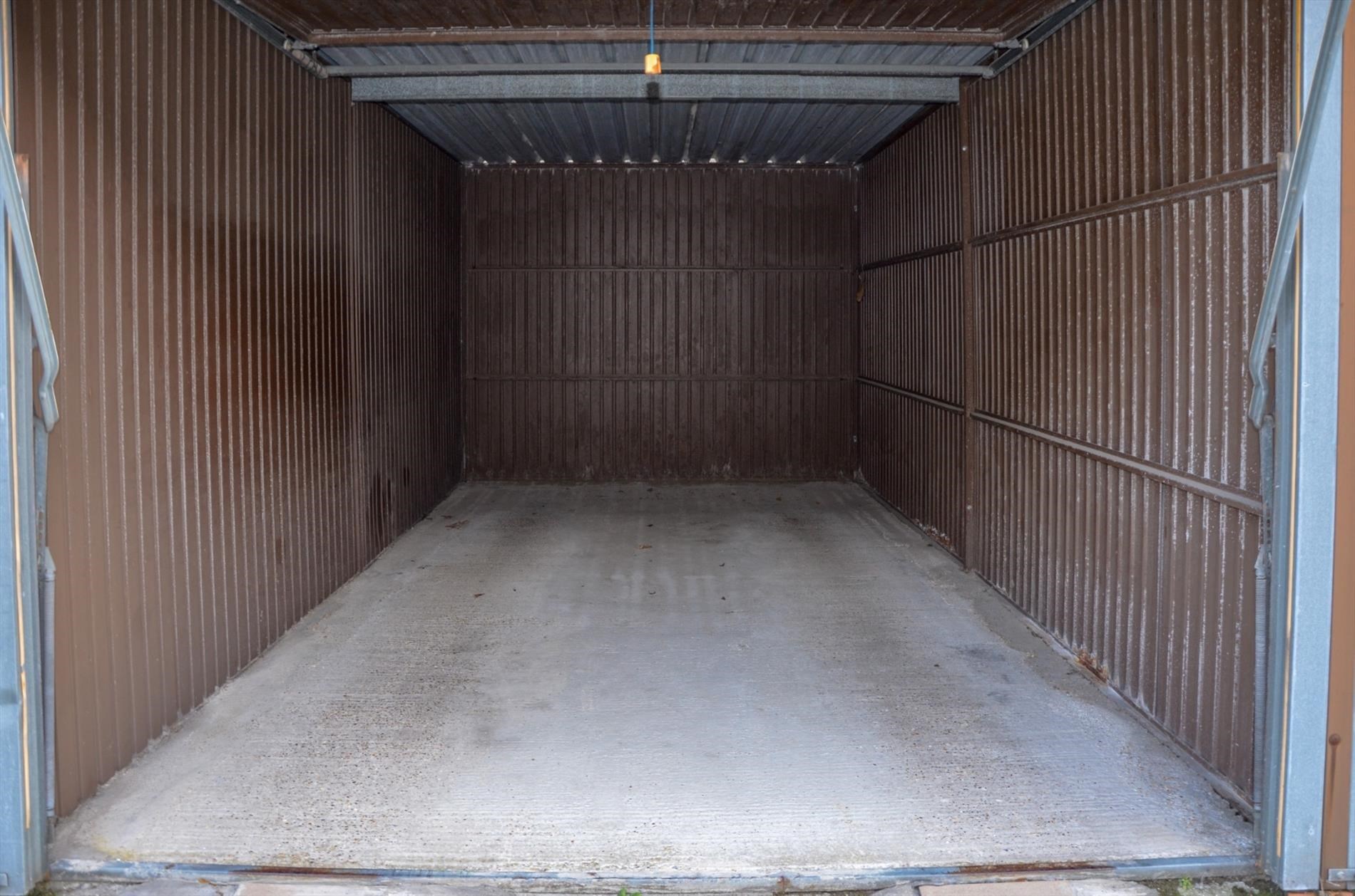 Garage à louer à Dixmude - photo 5