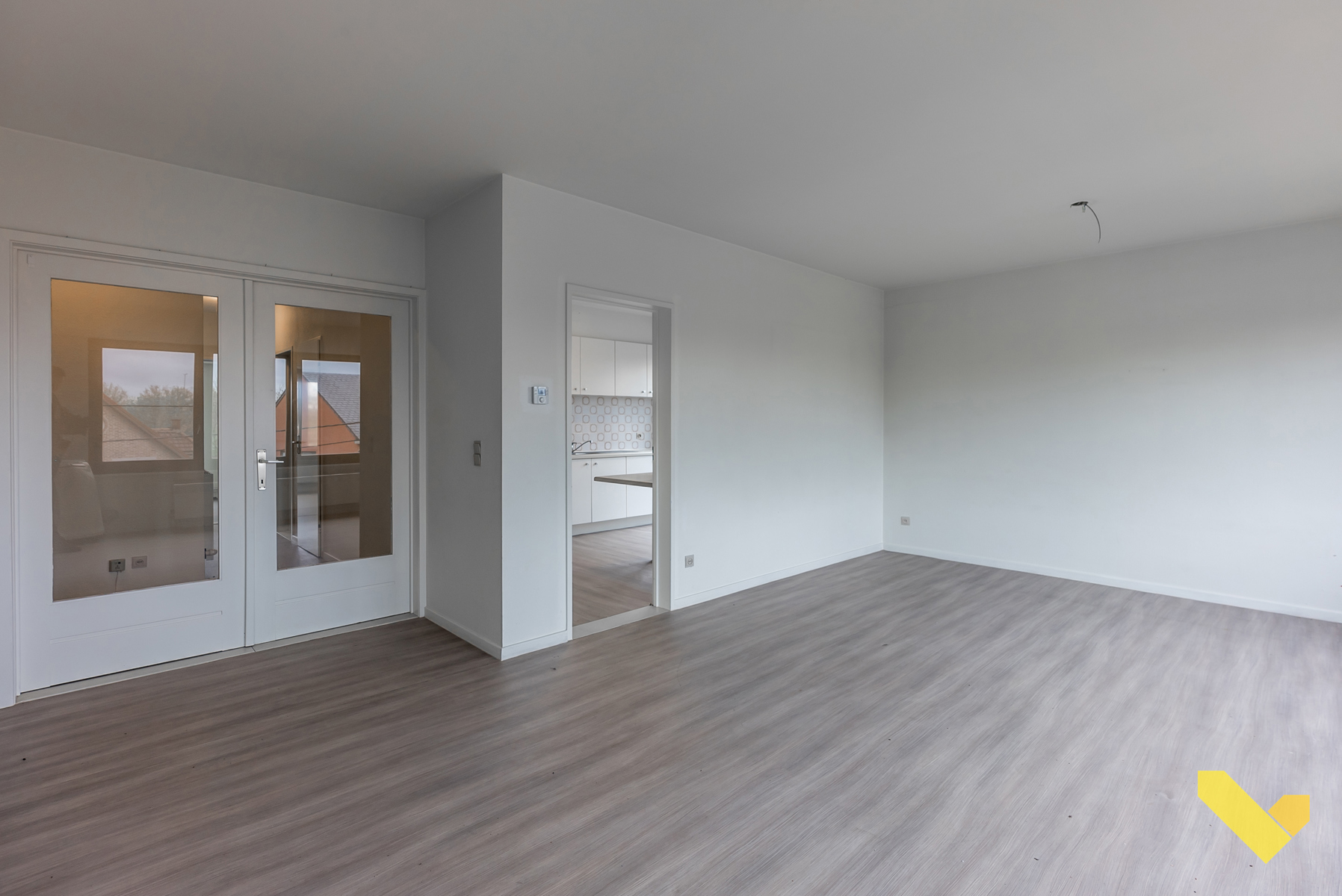 Lichtrijk instapklaar appartement met centrale ligging. - foto 5