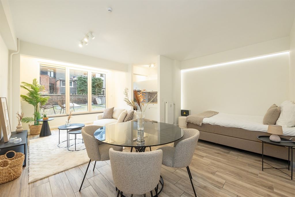 Instapklare studio met hoog rendement in zijstraat Italiëlei - foto 2