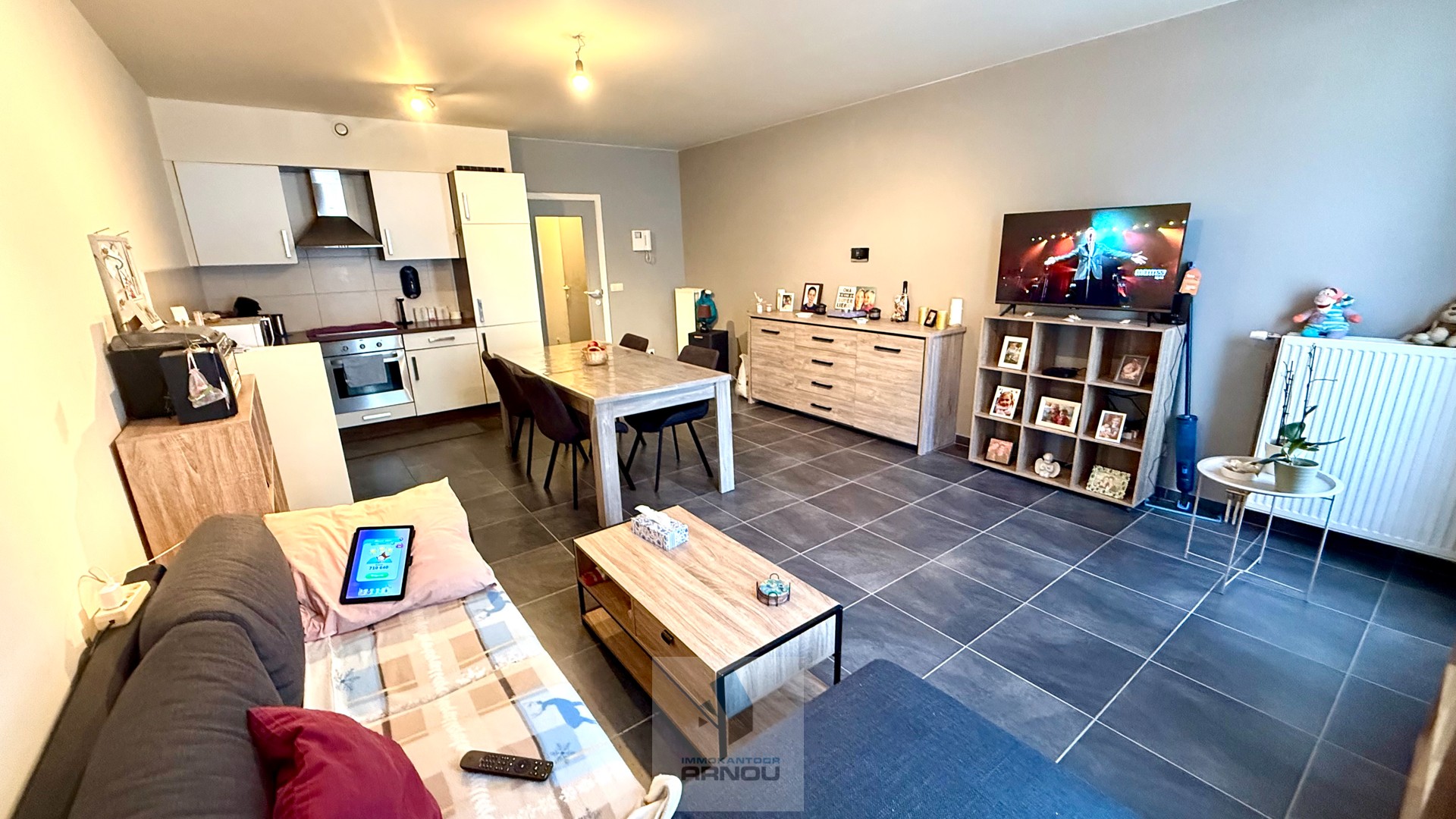 Gezellig gelijkvloers appartement met 1 slaapkamer, stadstuintje en privatieve autostaanplaats - foto 3