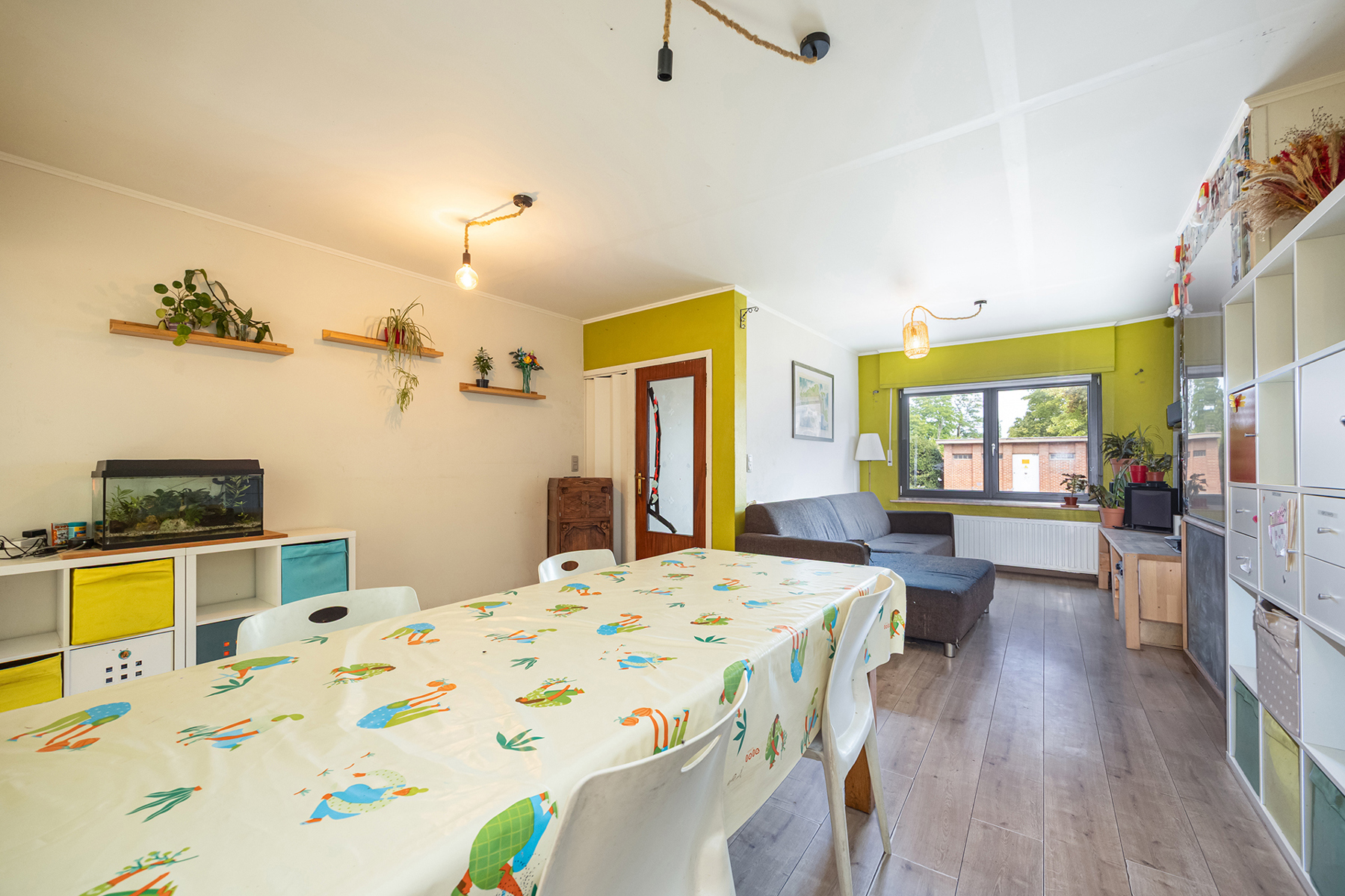 Woning met 3 slaapkamers en garage in rustige buurt - foto 5