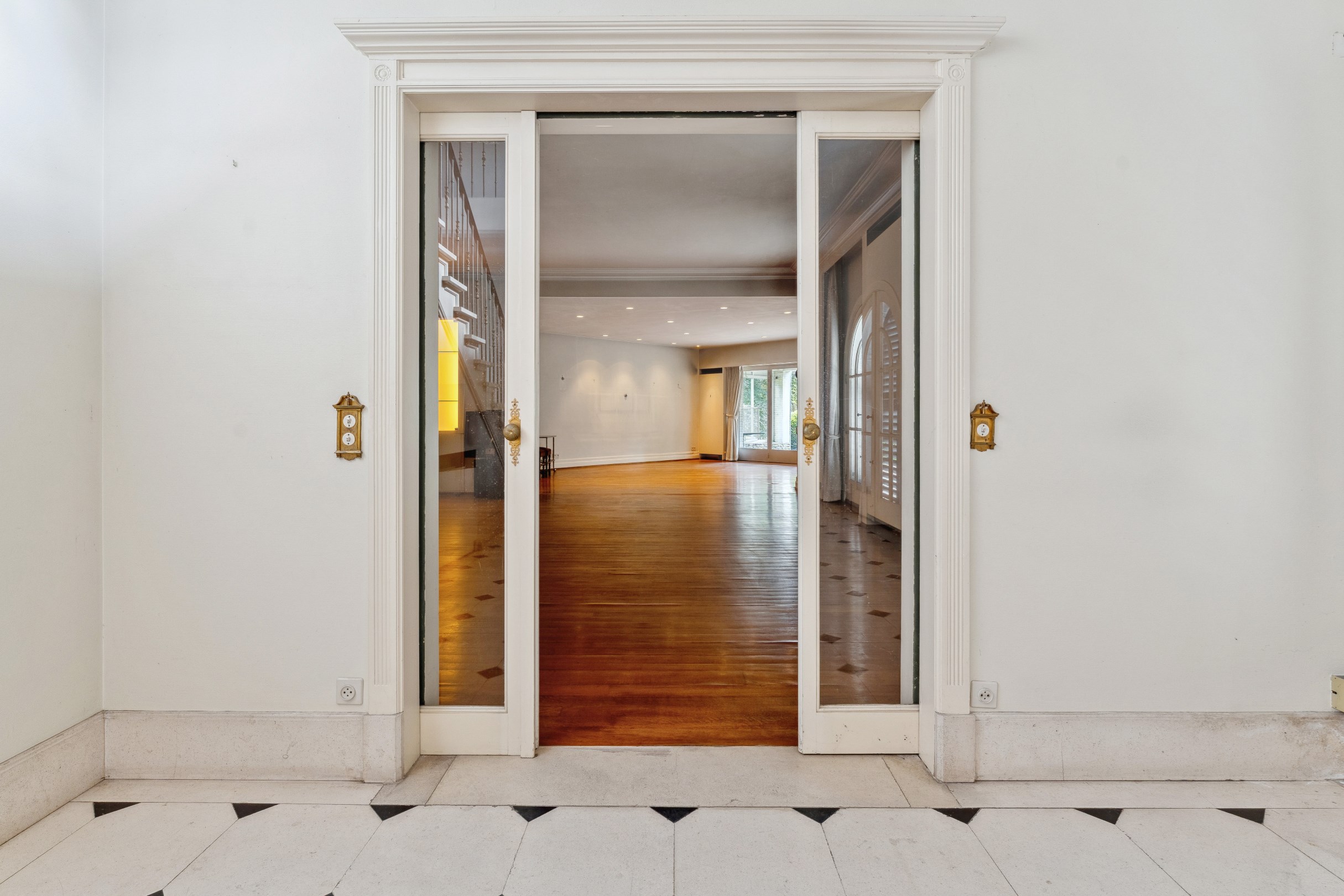 Renovatieproject: Statige villa op uitzonderlijk domein - foto 5
