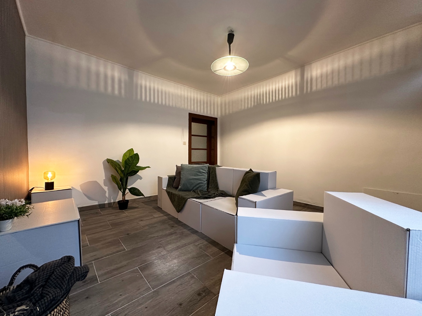 Te koop, gerenoveerde stadswoning met uitgang achteraan te Ronse - foto 5