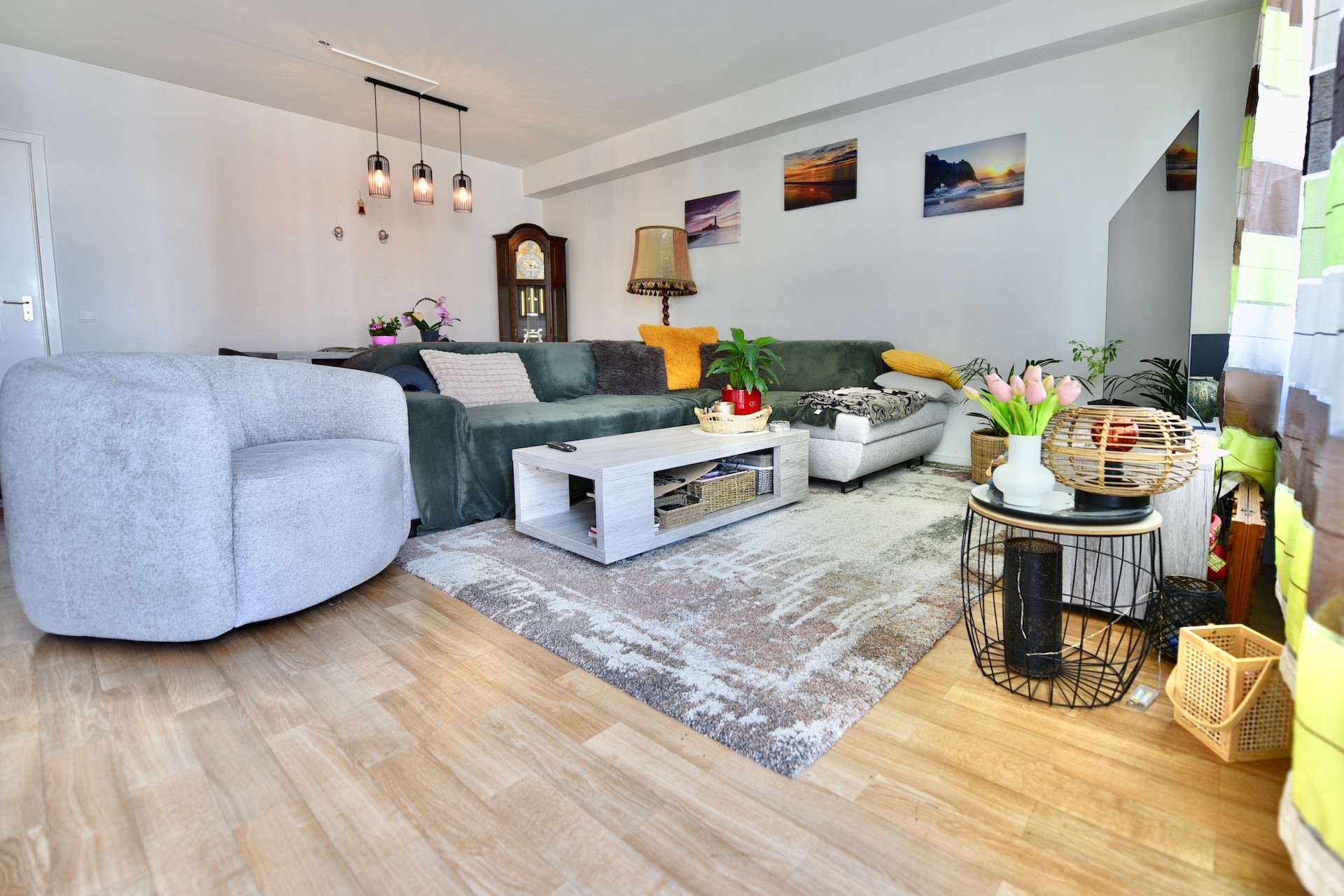 Prachtig centraal gelegen app met 2 slpk en 2 terrassen voor 169000 EUR - foto 2