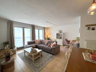 Bent u op zoek naar een comfortabel appartement in een rustige én centrale omgeving? Dit appartement in Kortessem (deelgemeente van Hasselt) biedt...