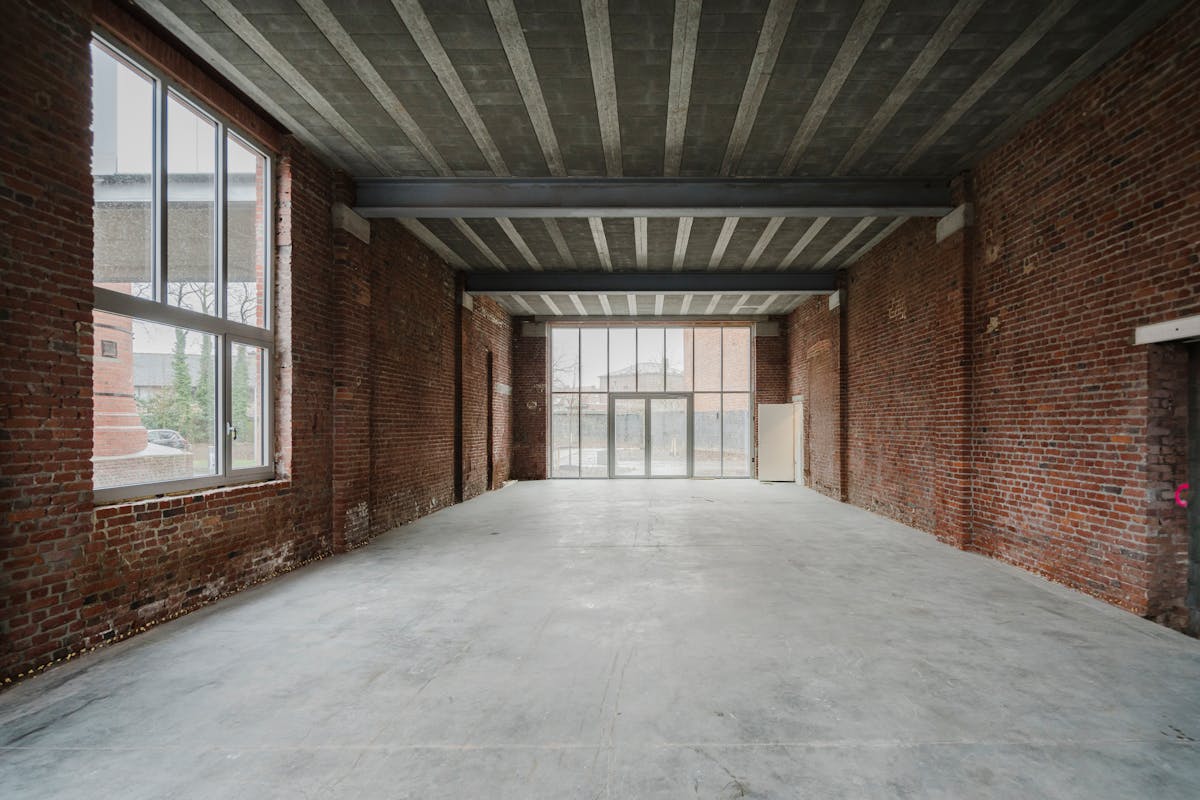 Showroom / kantoor van ca. 340 m² in project Walle Kortrijk - foto 5