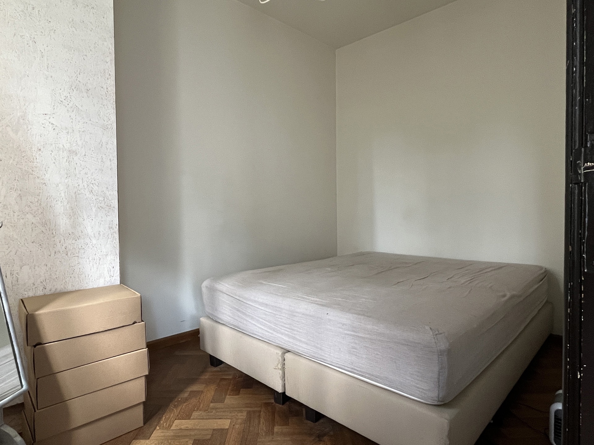 Vintage 1-slaapkamer appartement op toplocatie. - foto 5