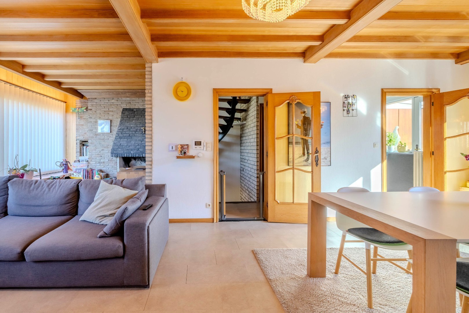 Ruime gezinswoning + magazijn - foto 5