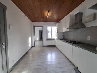 Ontdek deze ruime en verzorgde eengezinswoning gelegen in de Spekmolenstraat 84 te 2200 Herentals, een ideale combinatie van comfort, ruimte...