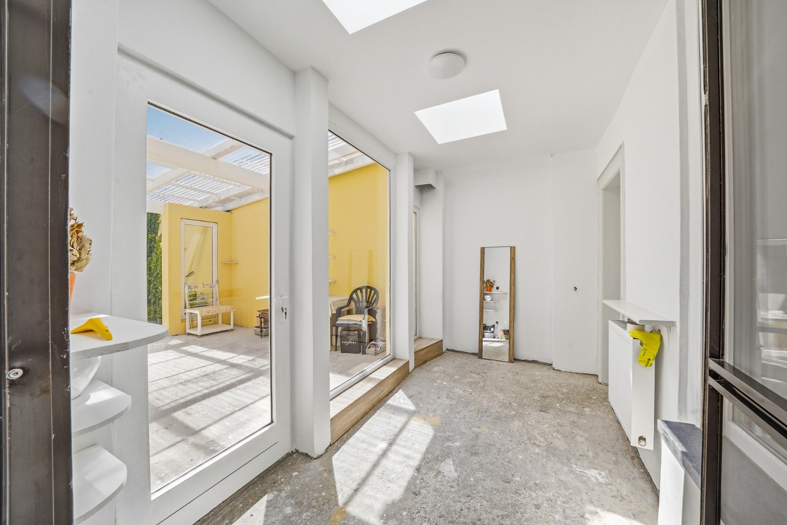 Verder af te werken woning in centrum Oudenburg - foto 4