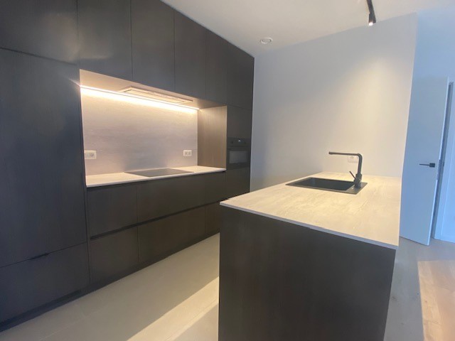 Nieuwbouw 2-slaapkamer hoek-appartement in centrum Hasselt - photo 4