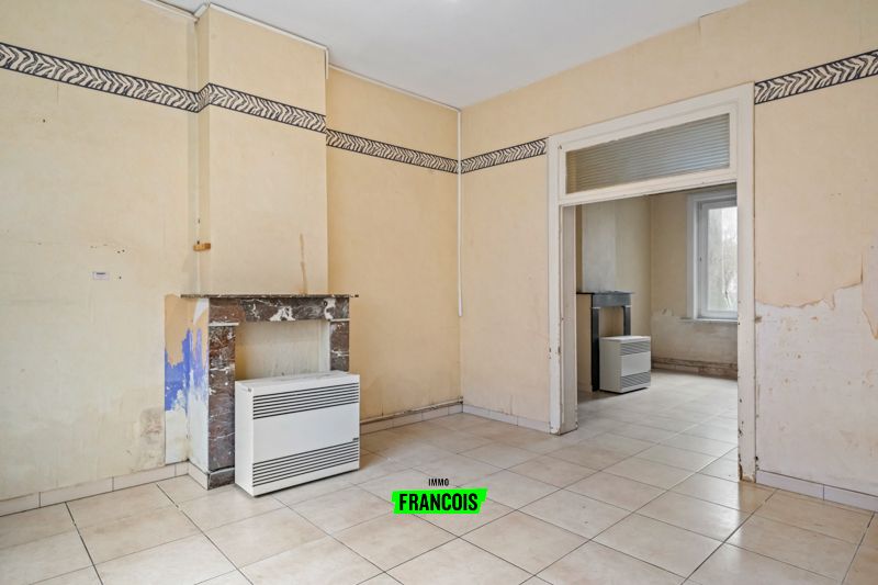 Charmante te renoveren woning met 3 slaapkamers en tal van mogelijkheden te Oostende - foto 5