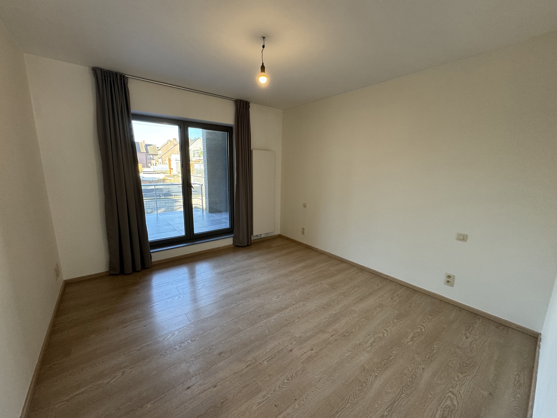 lichtrijk 2-slaapkamer appartement centrum Bornem - foto 5