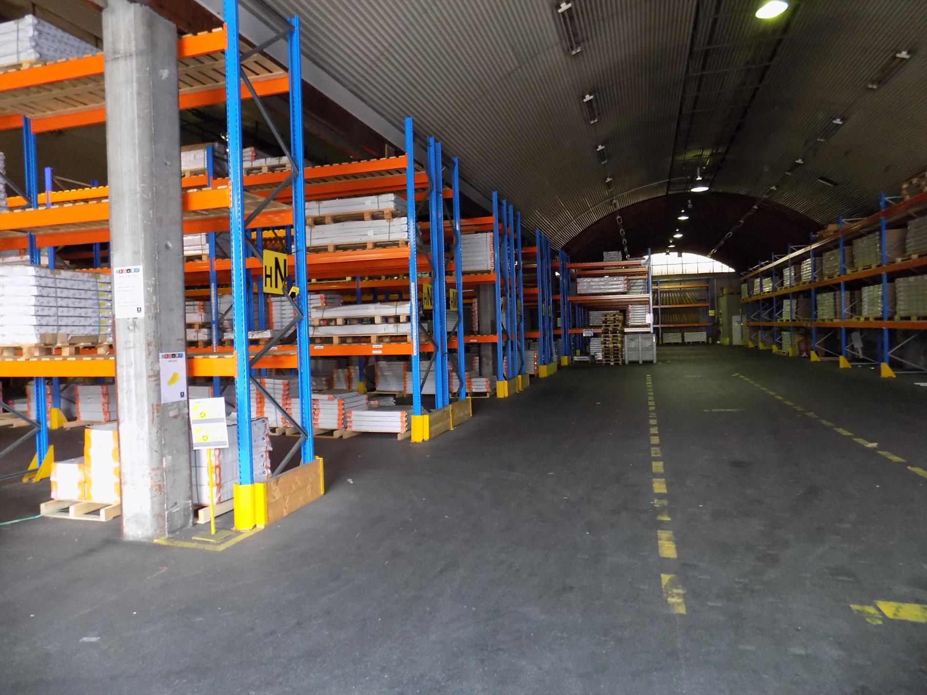 Logistieke modules per 600m² - all in prijs / vlotte bereikbaarheid - foto 4