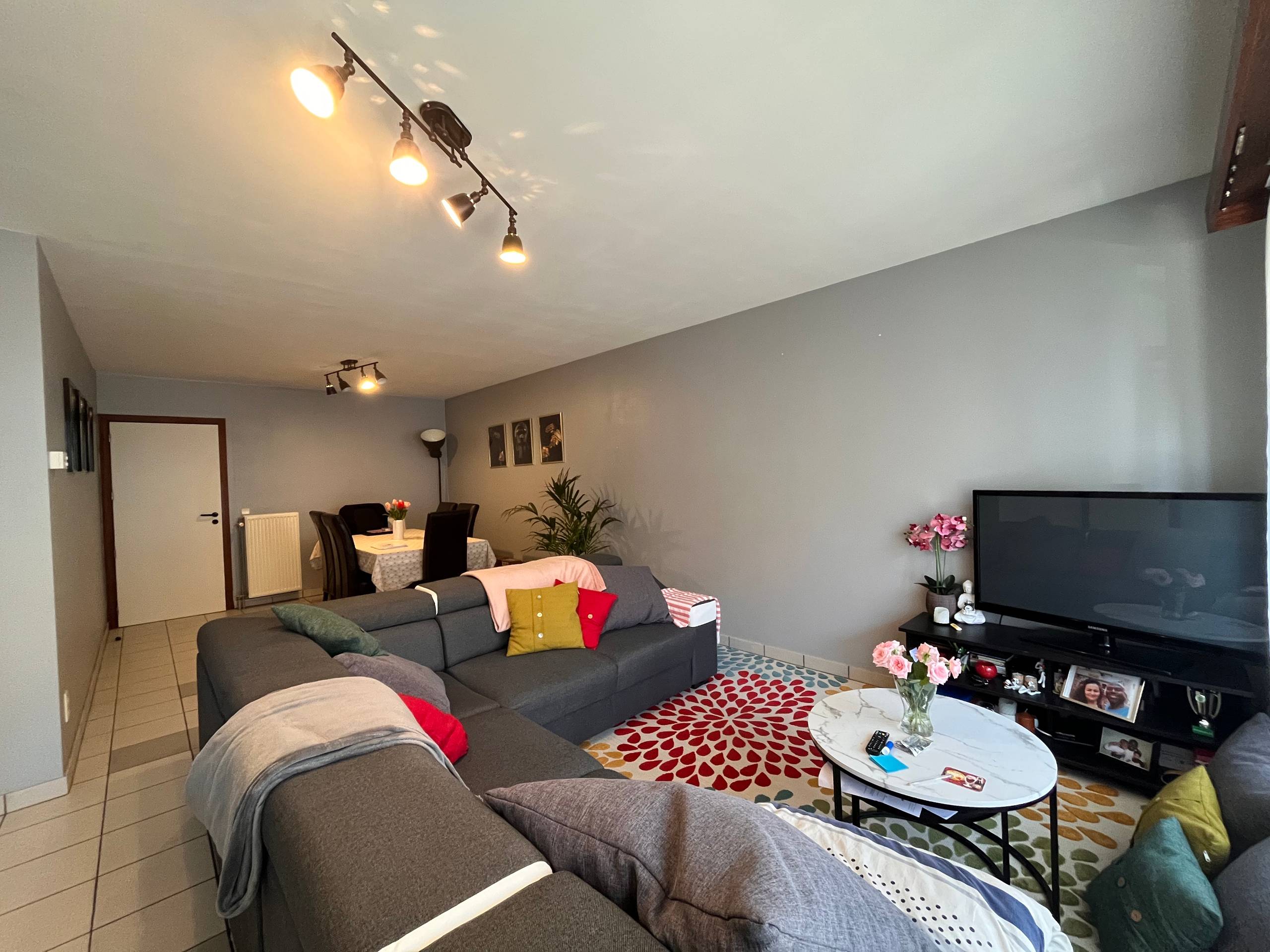 Gezellig appartement met 2 slaapkamers op de 1ste verdieping - foto 5