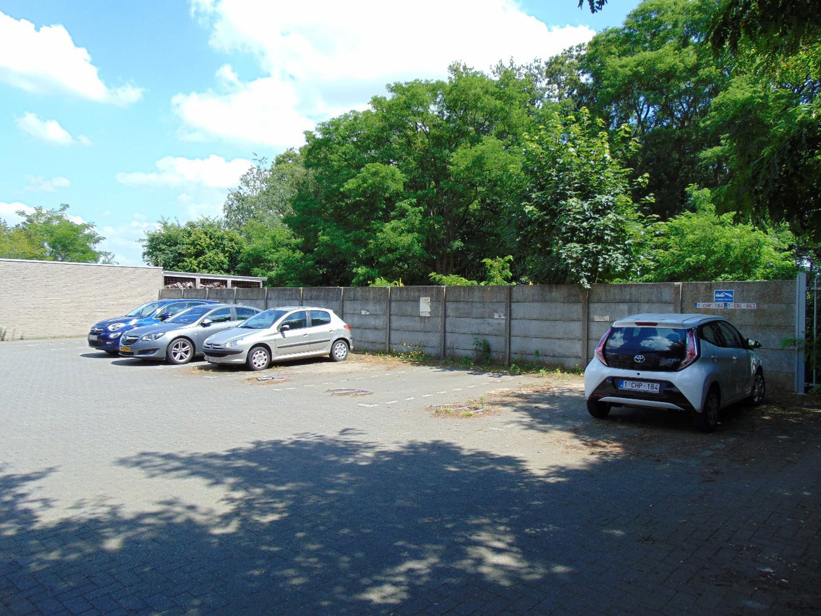 Parkeerplaatsen met beugel - foto 2