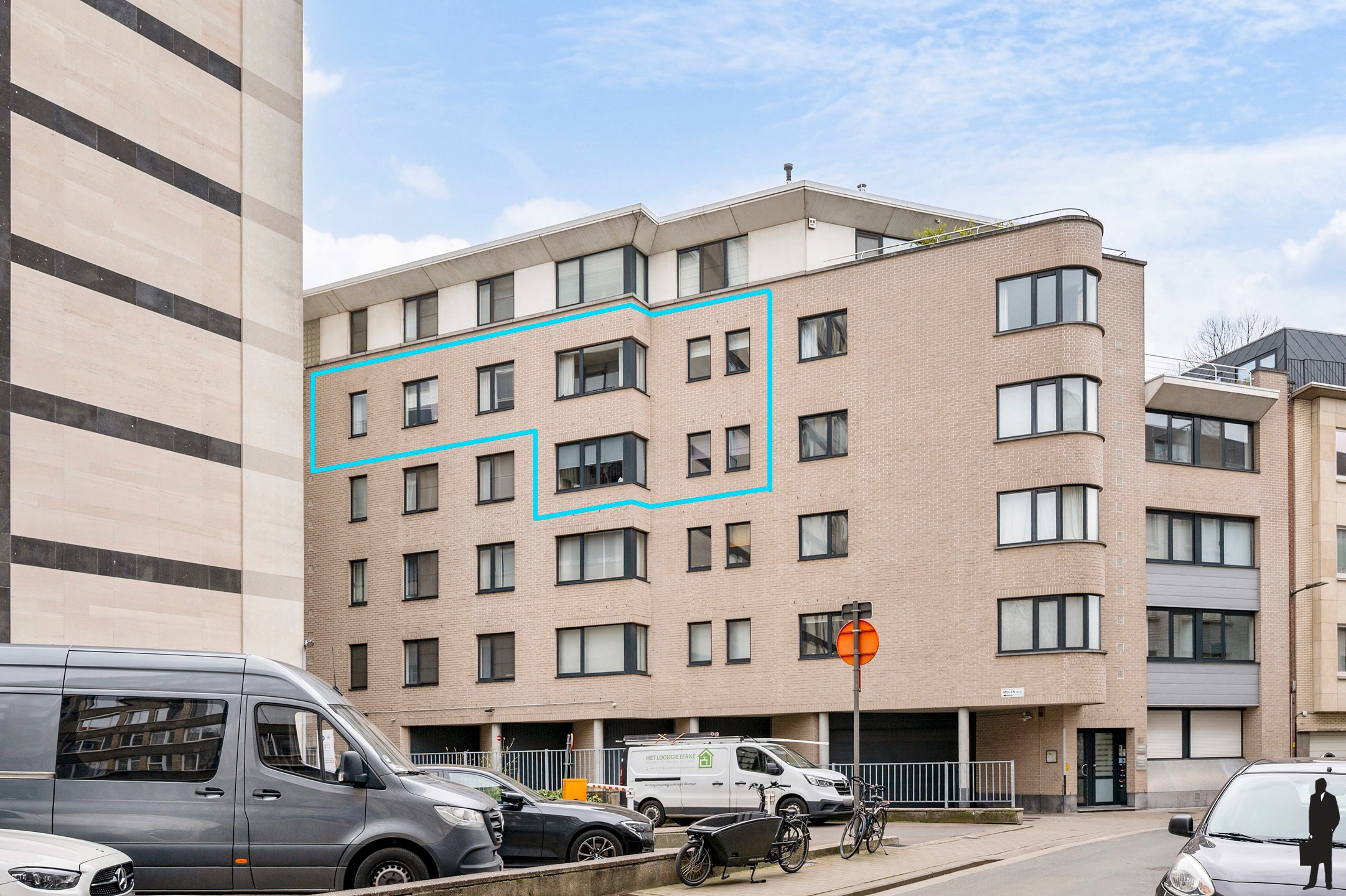 Lichtrijk duplex appartement met uitzonderlijk brede gevel - foto 4