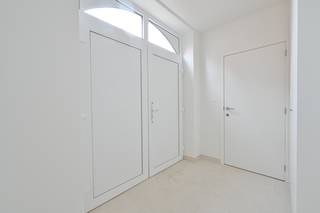 Op zoek naar een centraal gelegen woning waar rust, comfort en bereikbaarheid hand in hand gaan? Deze prachtige nieuwbouwwoning bevindt zich op...