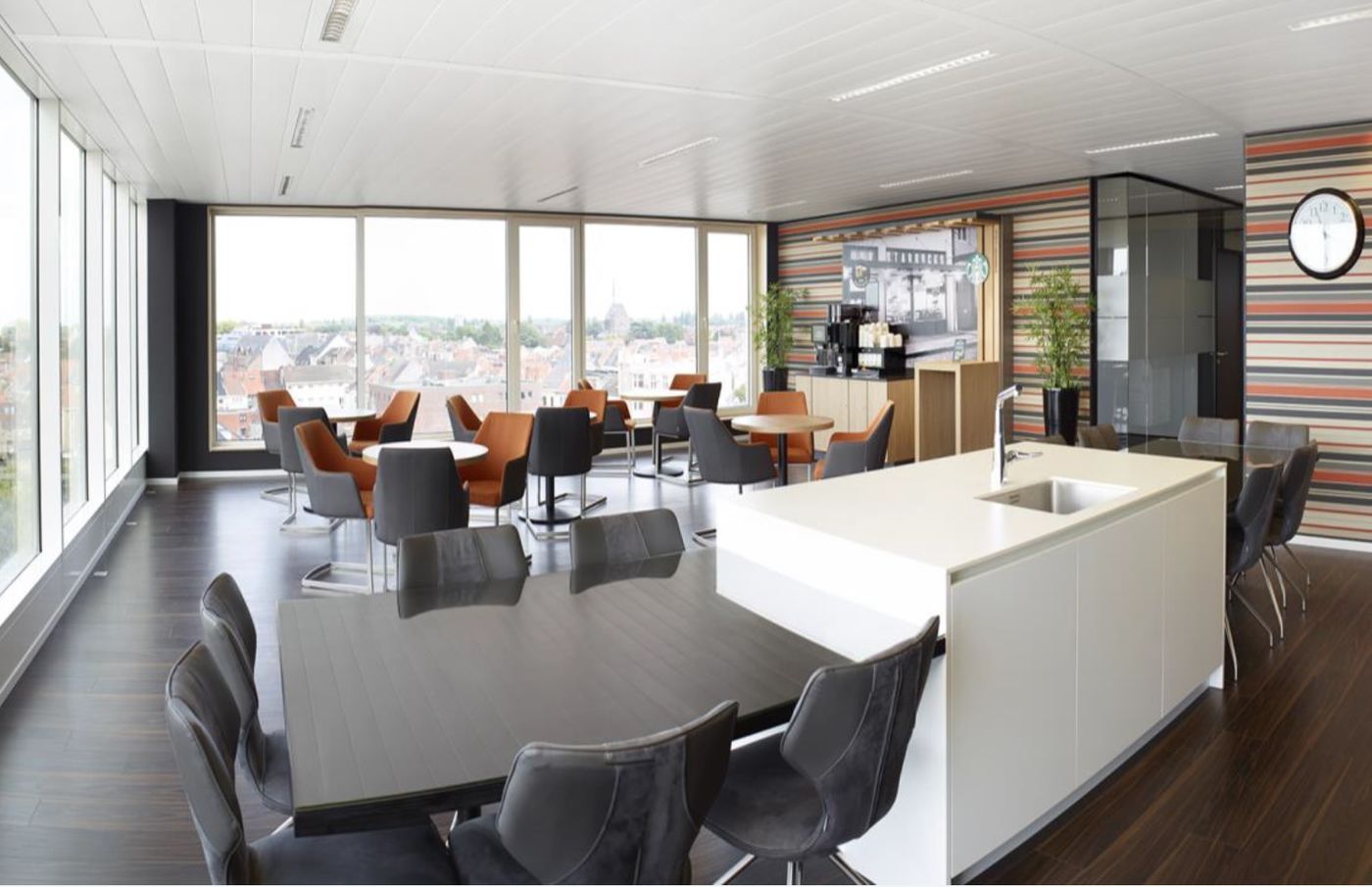 All-in kantoren in businesscenter naast R40 &amp; station Dampoort - foto 2