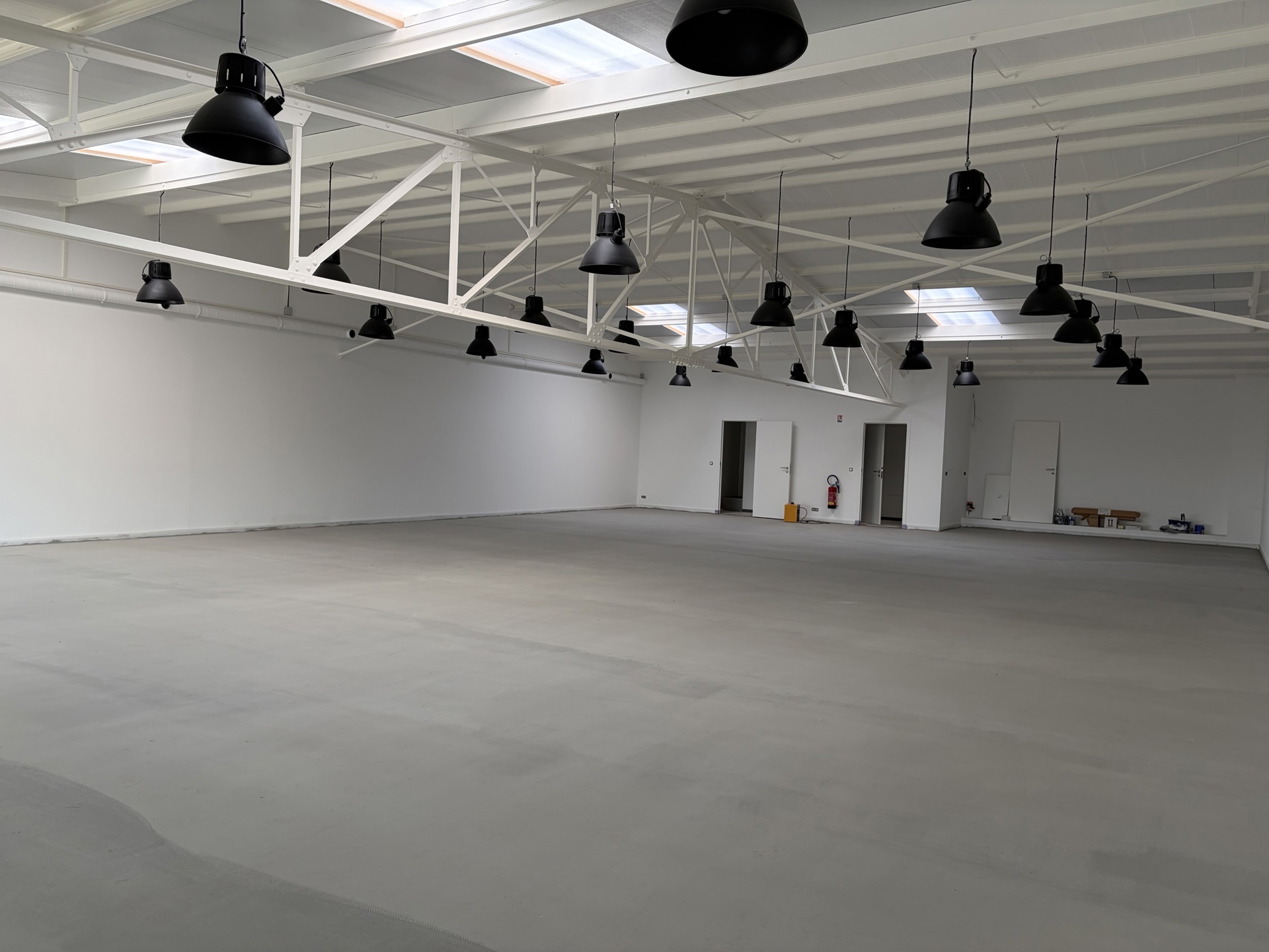 Commercial à louer à Waterloo - photo 5