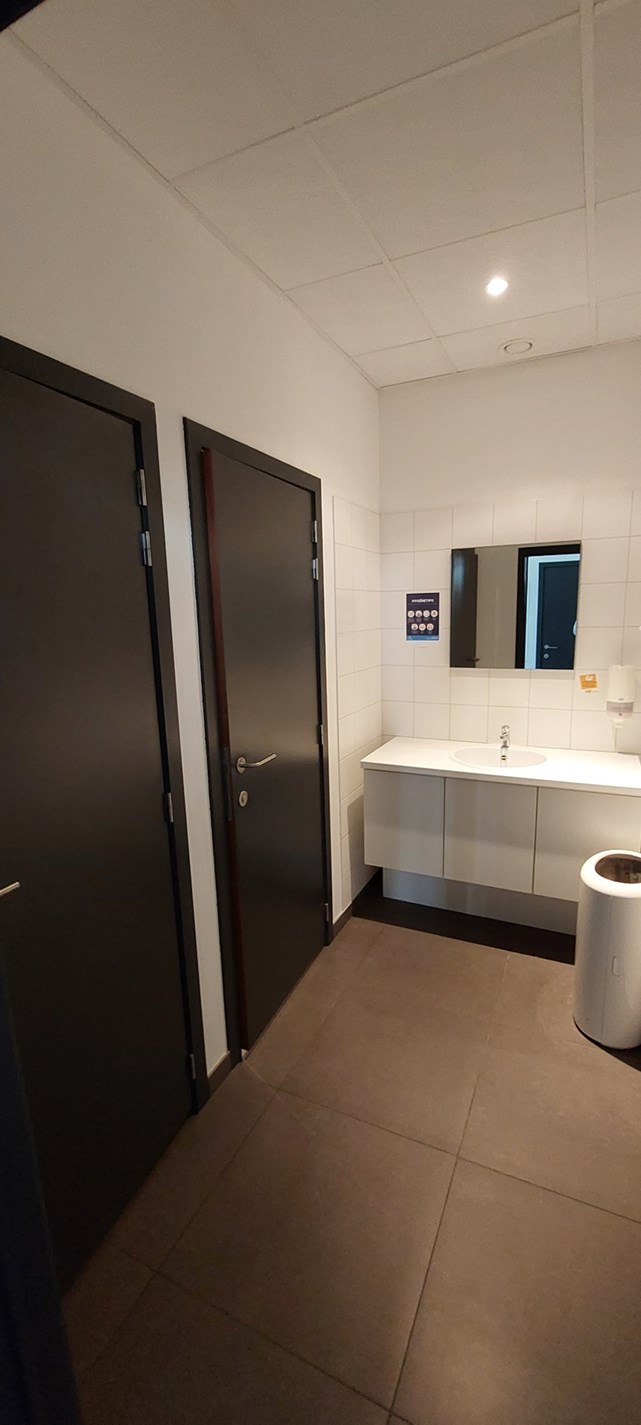 Commercial à louer à Courtrai - photo 5