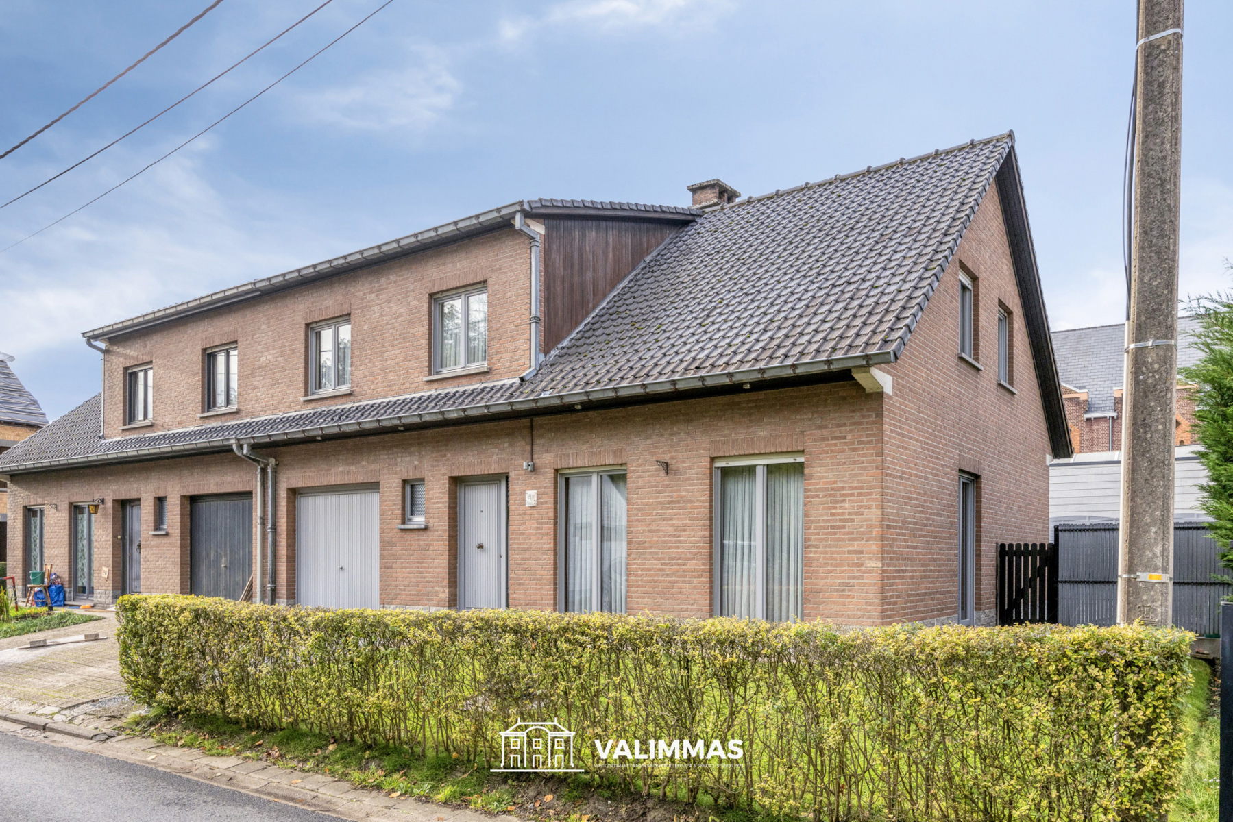 Verzorgde, mooi gelegen driegevelwoning met garage & tuintje - foto 1