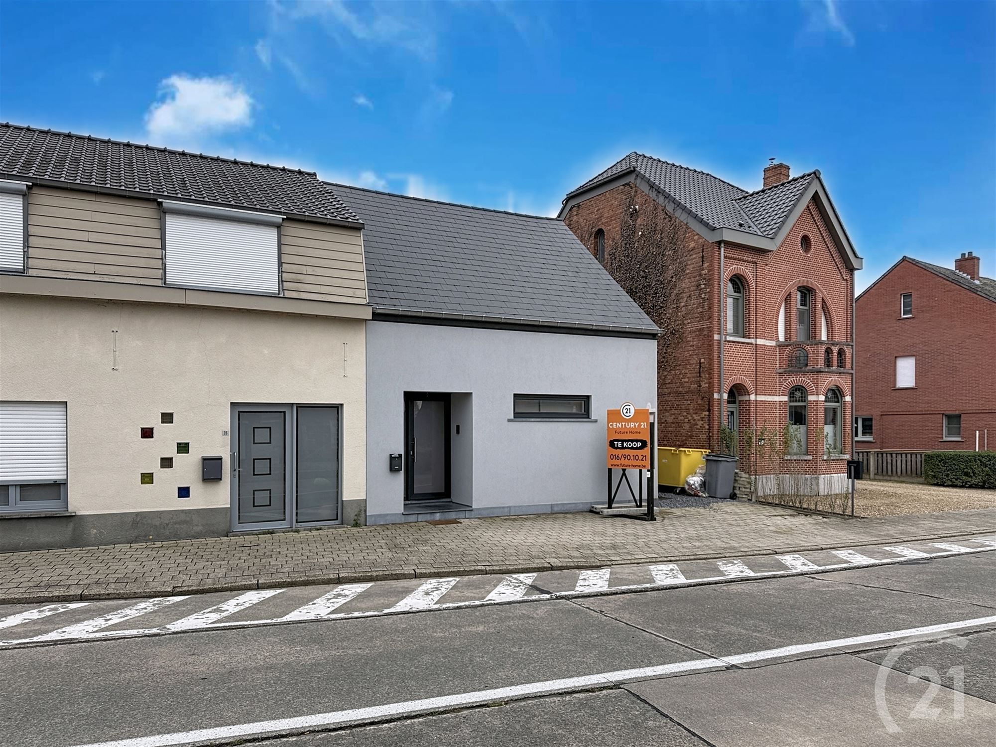 Ruime gezinswoning met 5 slaapkamers in centrum - foto 2