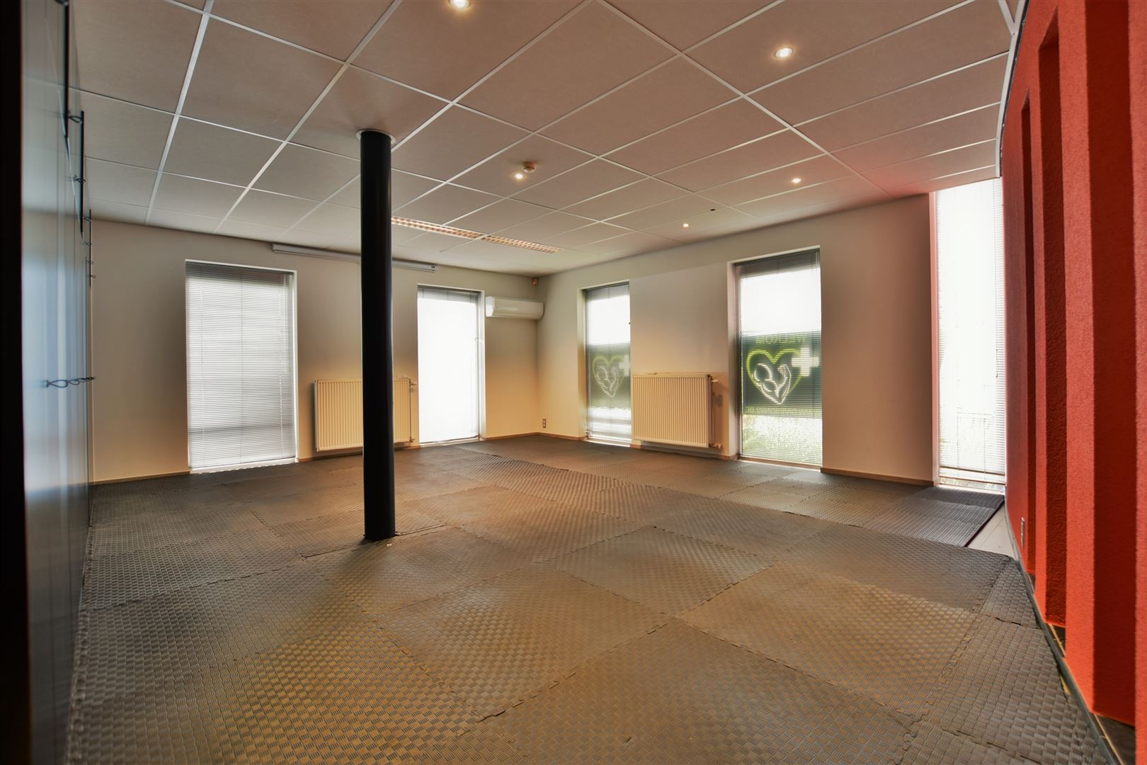 Commercial for rent in Grembergen - photo 5