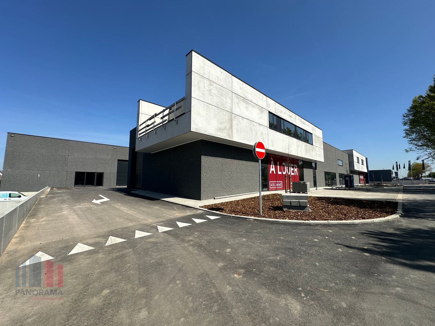 331 m² nieuwbouw KMO-unit met 190 m² kantoren/appartement - foto 3