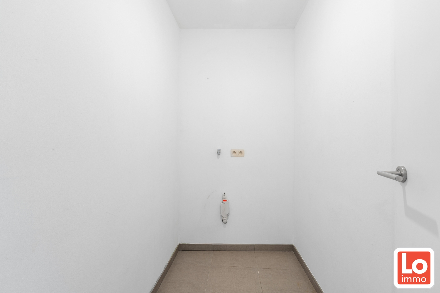 Mooi appartement met 2 slaapkamers, zuid-gericht terras en autostaanplaats in Centrum Lochristi - foto 5