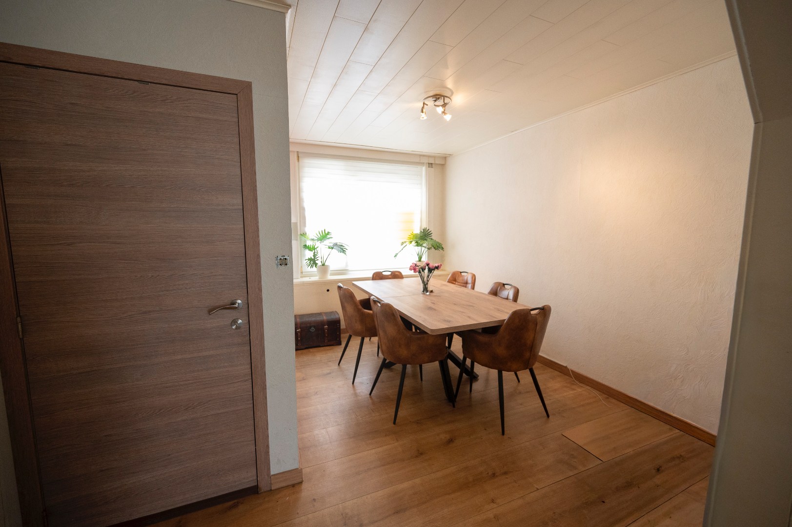 CENTRAAL GELEGEN KNAPPE STARTERSWONING - foto 3