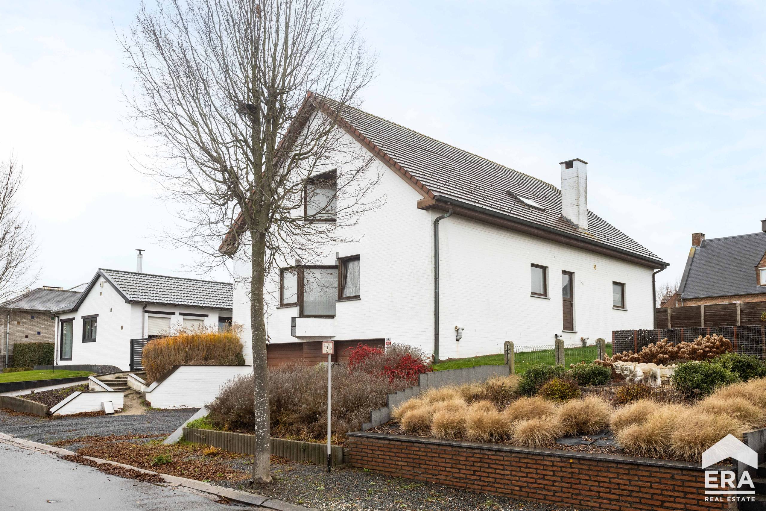 Ruime villa met 4 slaapkamers in rustige wijk te Liedekerke - foto 2