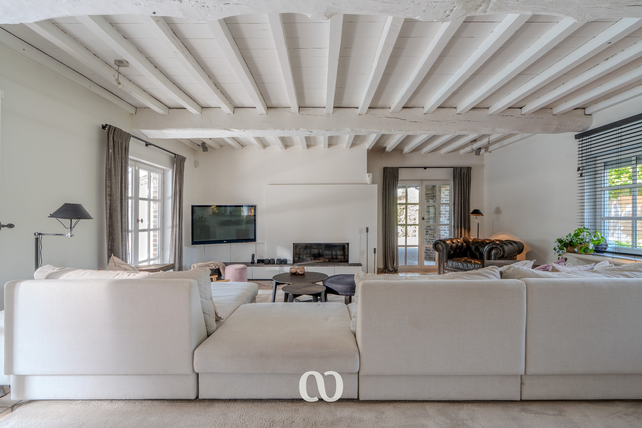 Unieke landelijke hoeve met zwembad en volledige privacy - foto 4