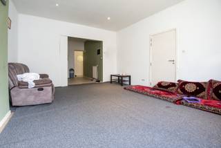 Verhuurd Appartement in Deurne Zuid!Ontdek deze unieke kans in een kleinschalig gebouw met minimale gemeenschappelijke kosten! Het appartement is...